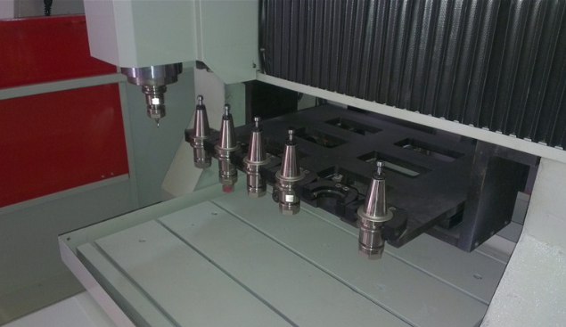 예리ㅁ CNC Router Milling ZX-4030 Mold Maker Machine – CNC Machines